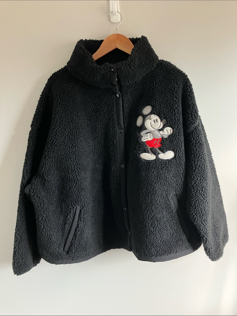 Disney Mickey Mouse black sherpa jacket size 2X